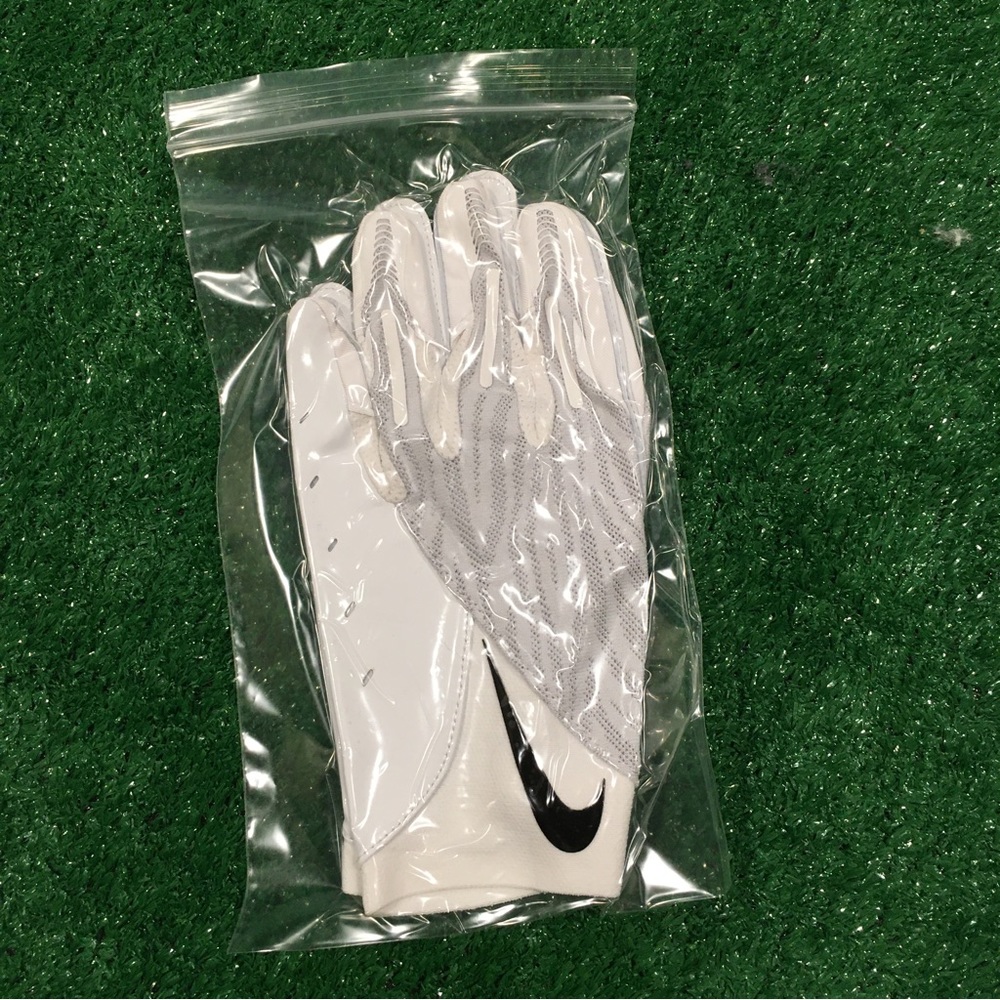 NEW NIKE VAPOR KNIT 4.0 WR FOOTBALL GLOVES LARGE WHITE SOLID PALMS - Picture 4 of 5